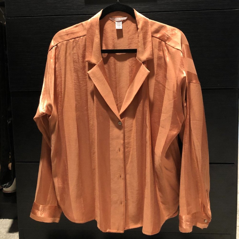 Victoria's Secret nighty shirt size L